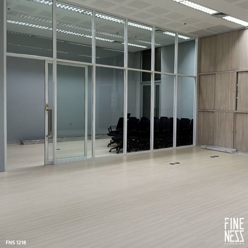 FINENESS FLOORING FNS 1218 SPC Flooring Click Lock Install Cream Wood Design Thickness 6 MM